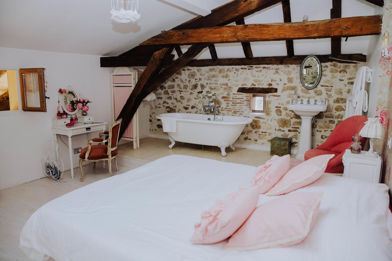 La Maison Bleue Villereal Luaran gambar